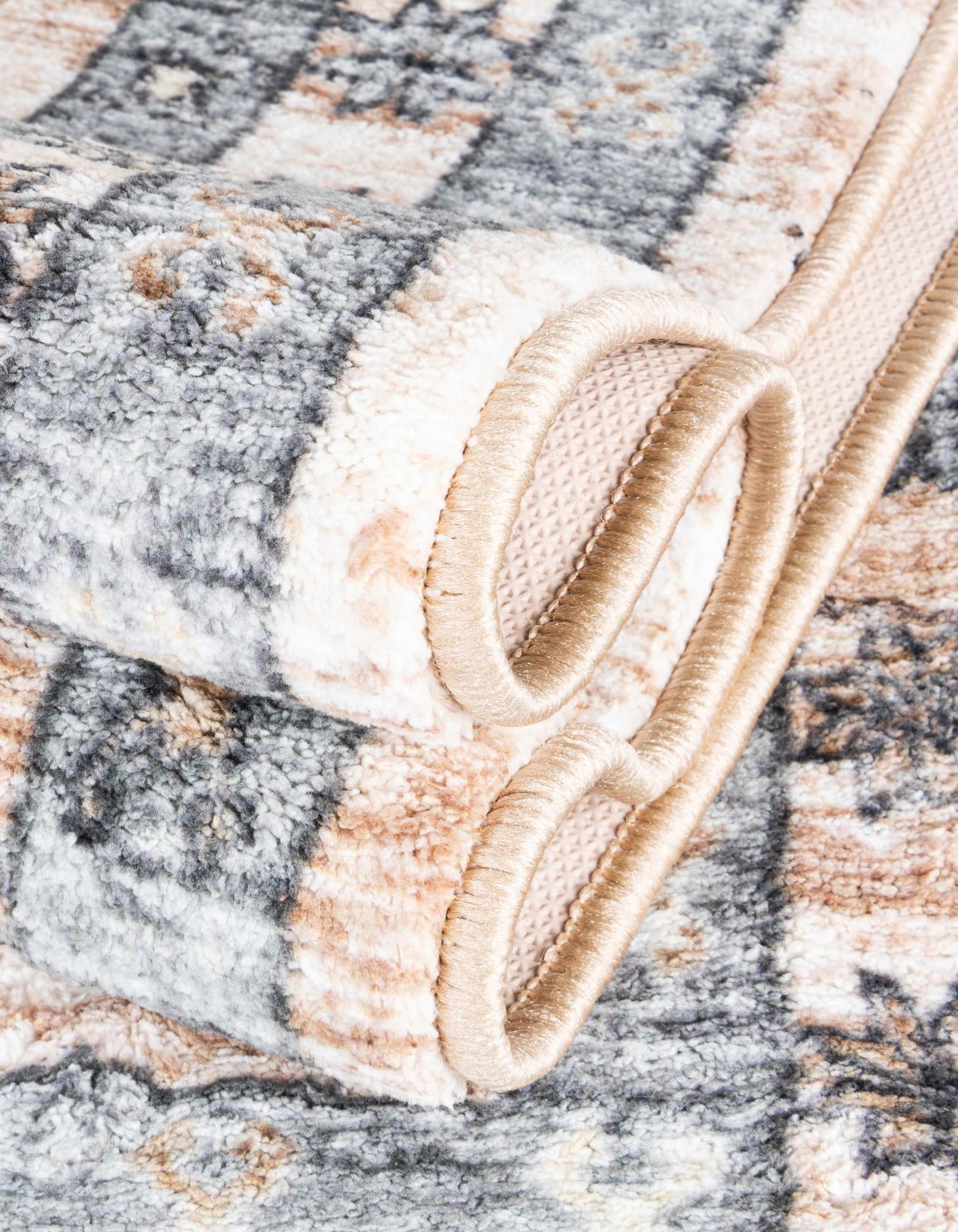 2' 2 x 3' Medina Rug