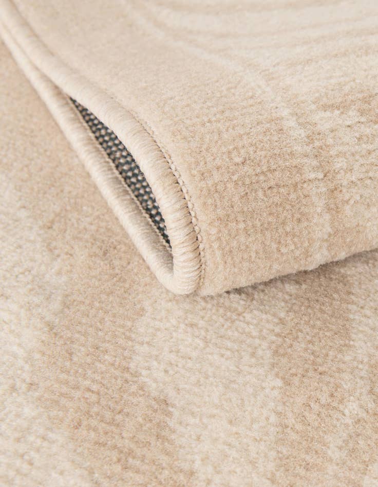 Detail image of 10' x 14' Savannah Rug