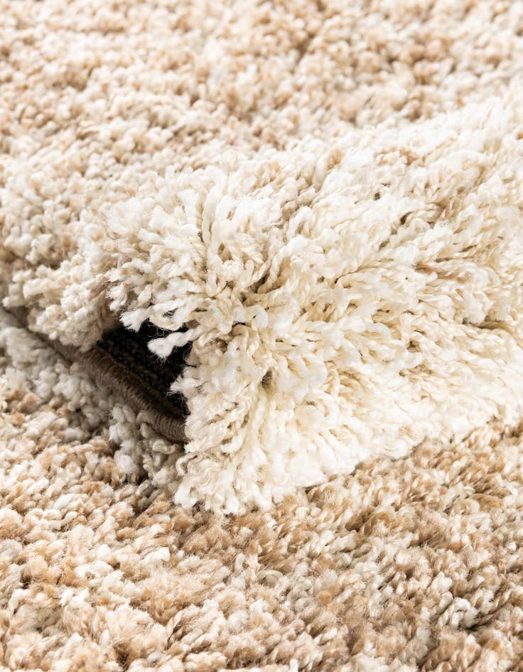 Detail image of 5' 3 x 8' Soft Touch Shag Rug