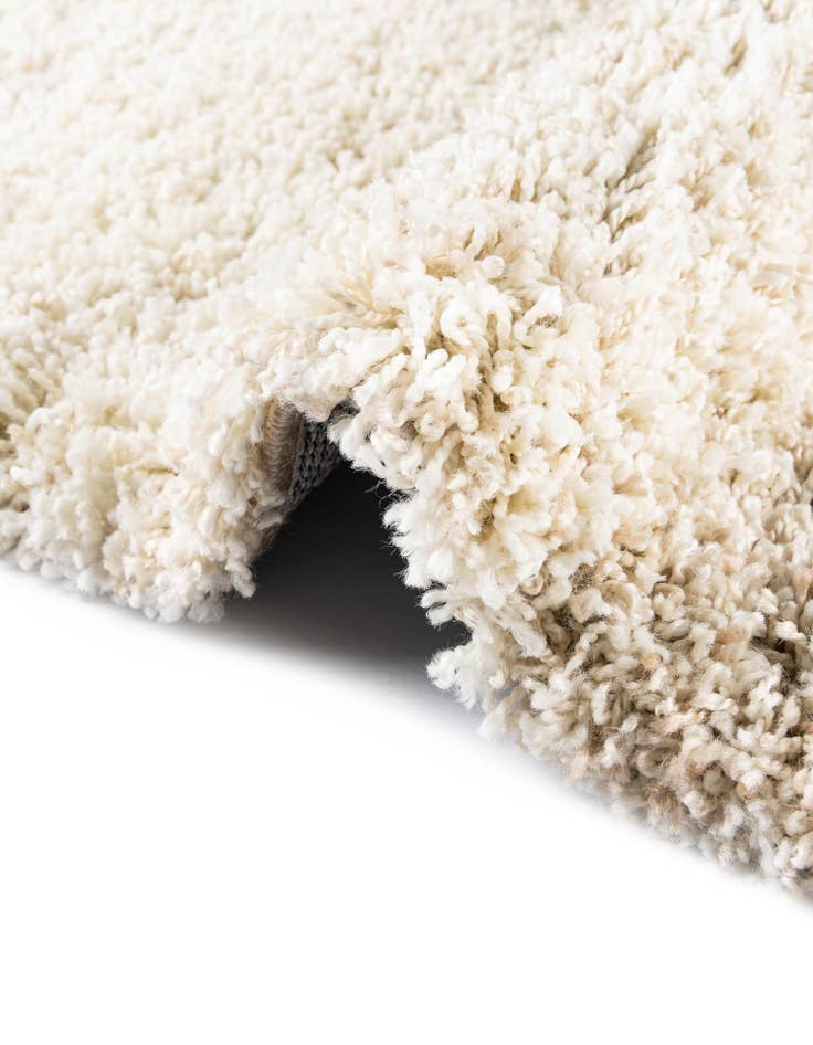 Detail image of 5' 3 x 8' Soft Touch Shag Rug