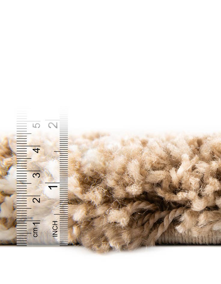 Detail image of 5' 3 x 8' Soft Touch Shag Rug