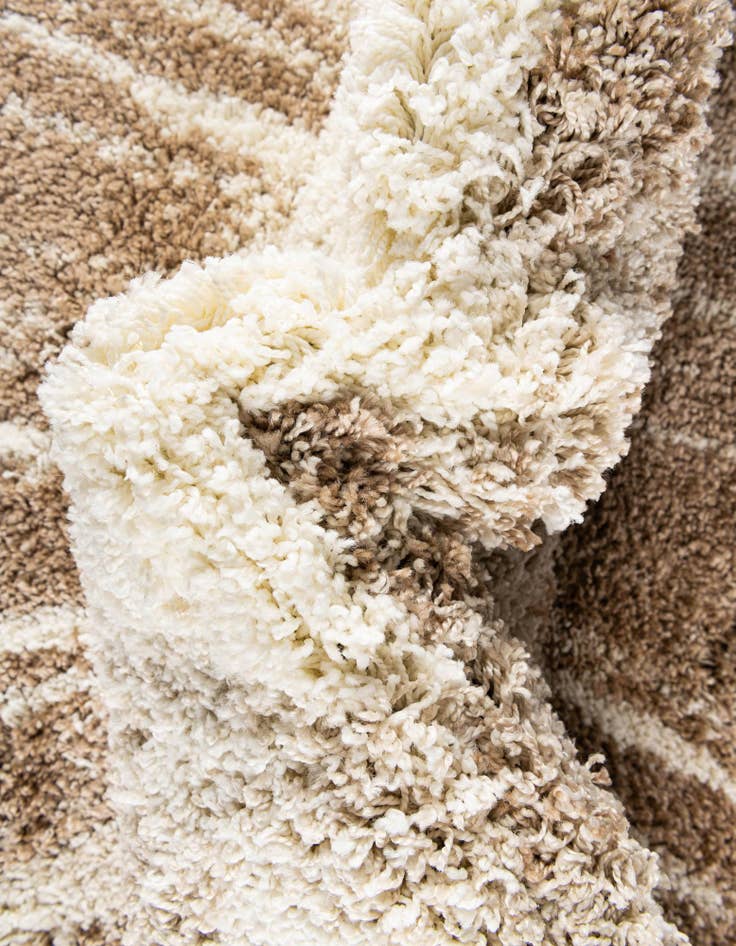 Detail image of 5' 3 x 8' Soft Touch Shag Rug