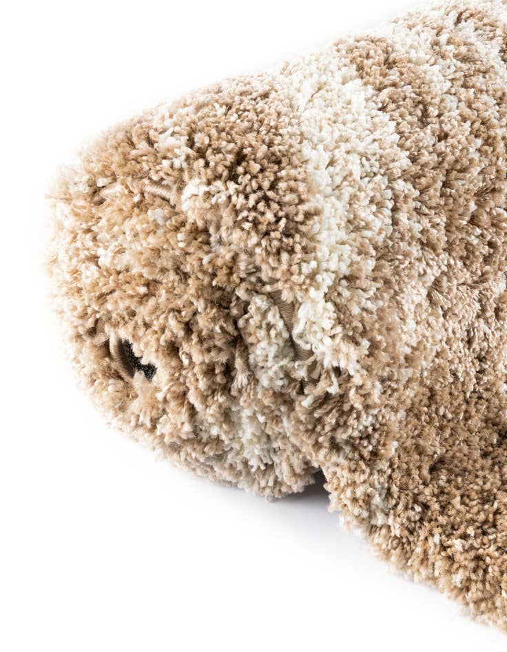 Detail image of 5' 3 x 8' Soft Touch Shag Rug