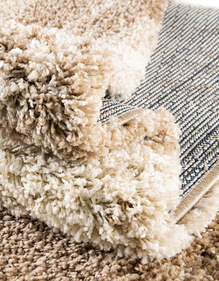 Detail image of 5' 3 x 8' Soft Touch Shag Rug