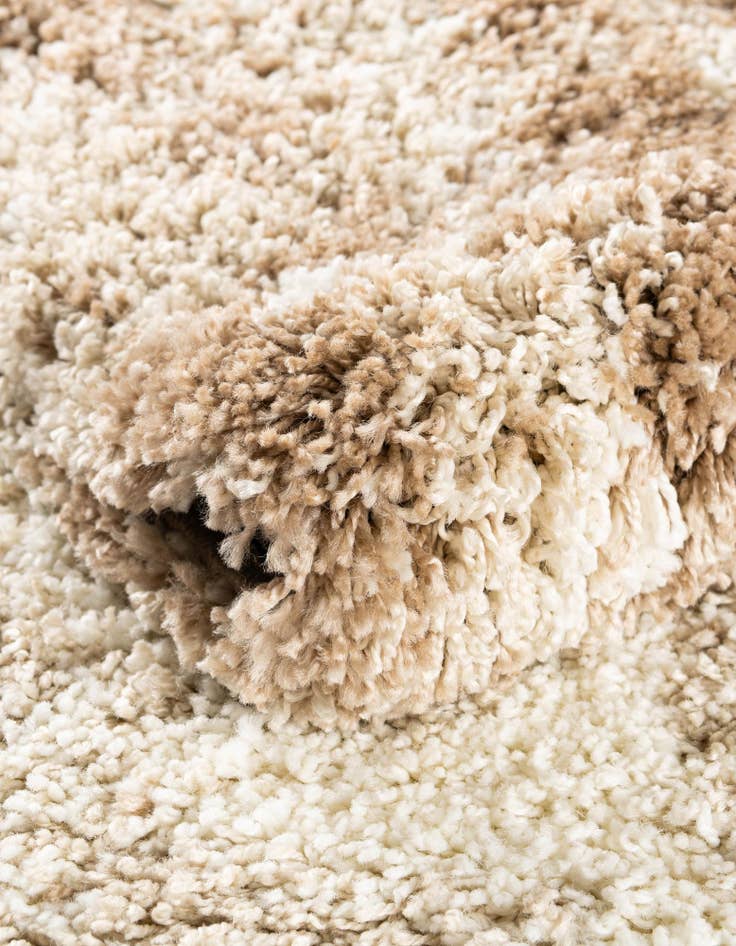 Detail image of 5' 3 x 8' Soft Touch Shag Rug