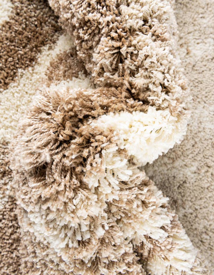 Detail image of 5' 3 x 8' Soft Touch Shag Rug