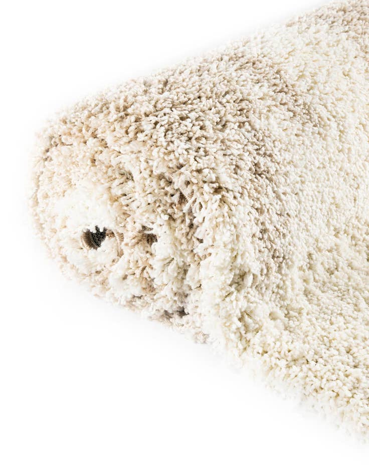 Detail image of 5' 3 x 8' Soft Touch Shag Rug