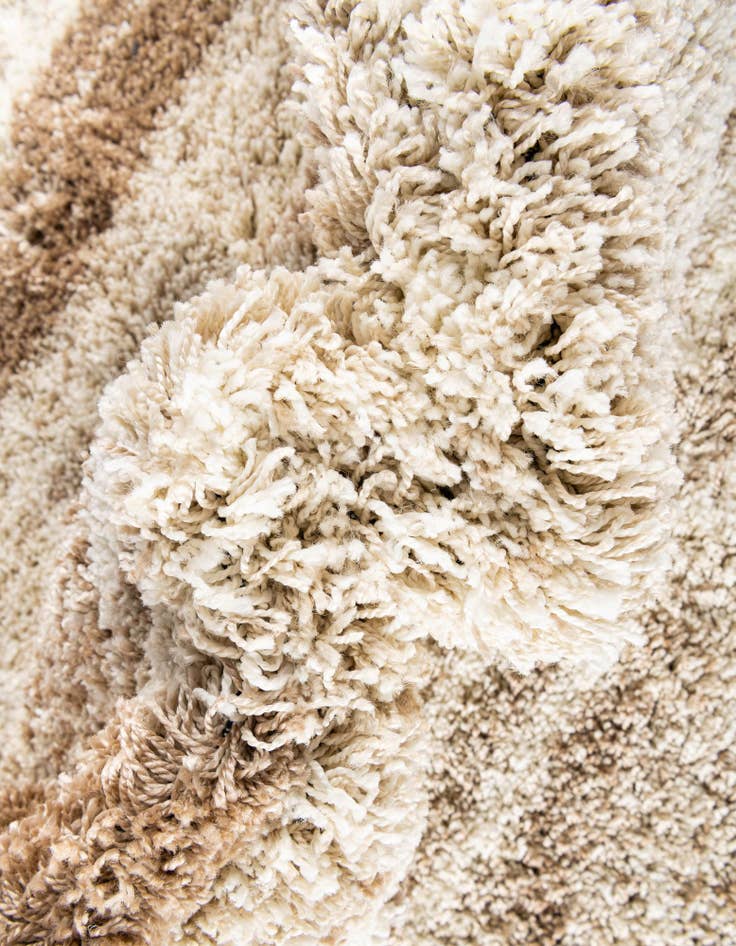 Detail image of 5' 3 x 8' Soft Touch Shag Rug