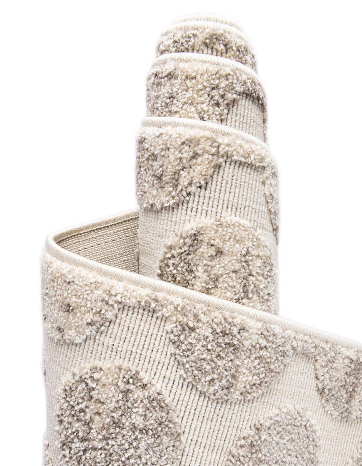 Detail image of 2' x 6'  Washable Sabrina Soto Indoor / Outdoor Runner Rug