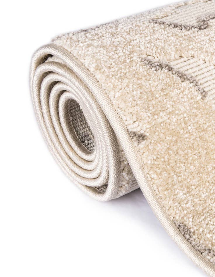 Detail image of 2' 7 x 12'  Washable Sabrina Soto Indoor / Outdoor Runner Rug