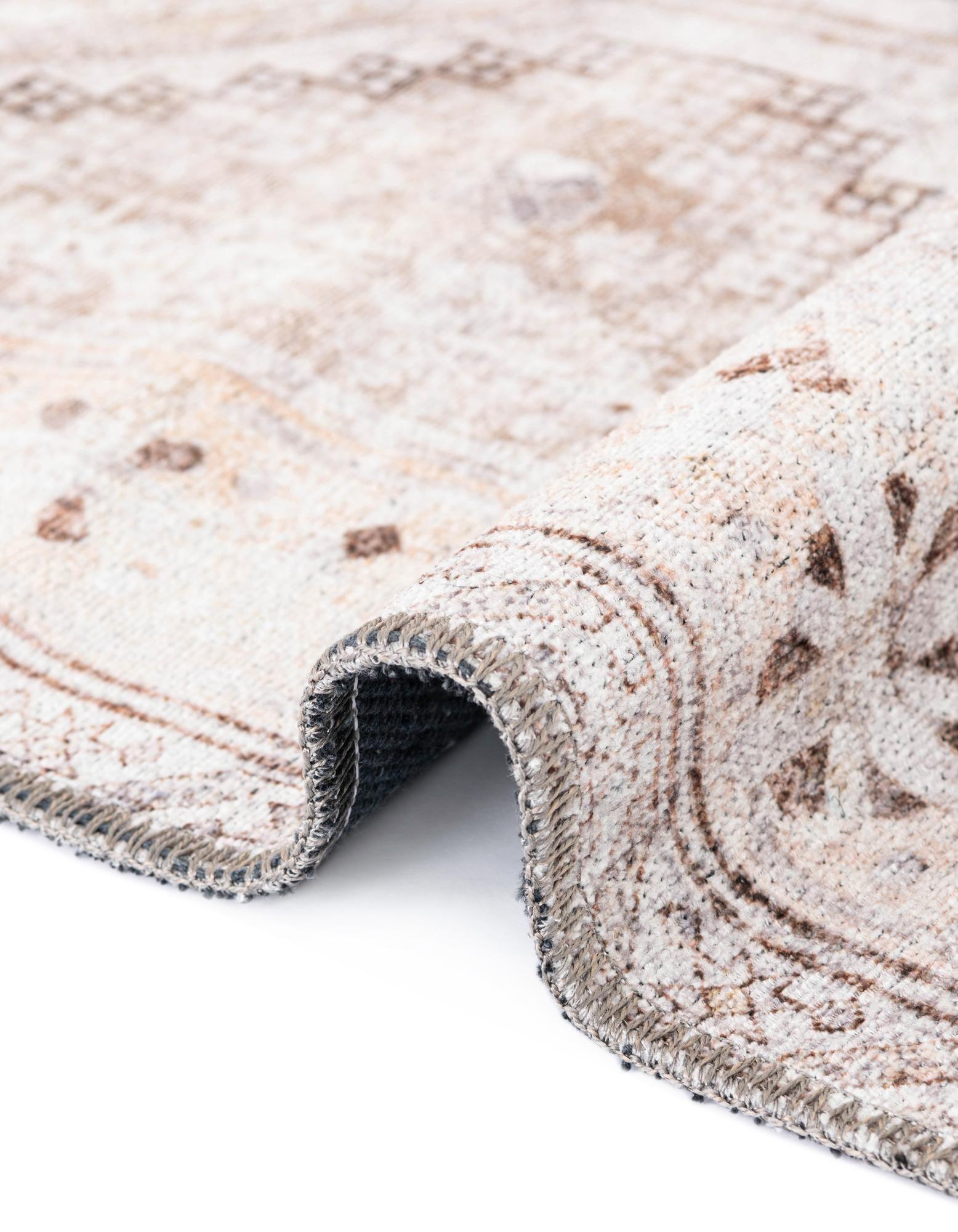 2' 7 x 10' Yara Runner Rug