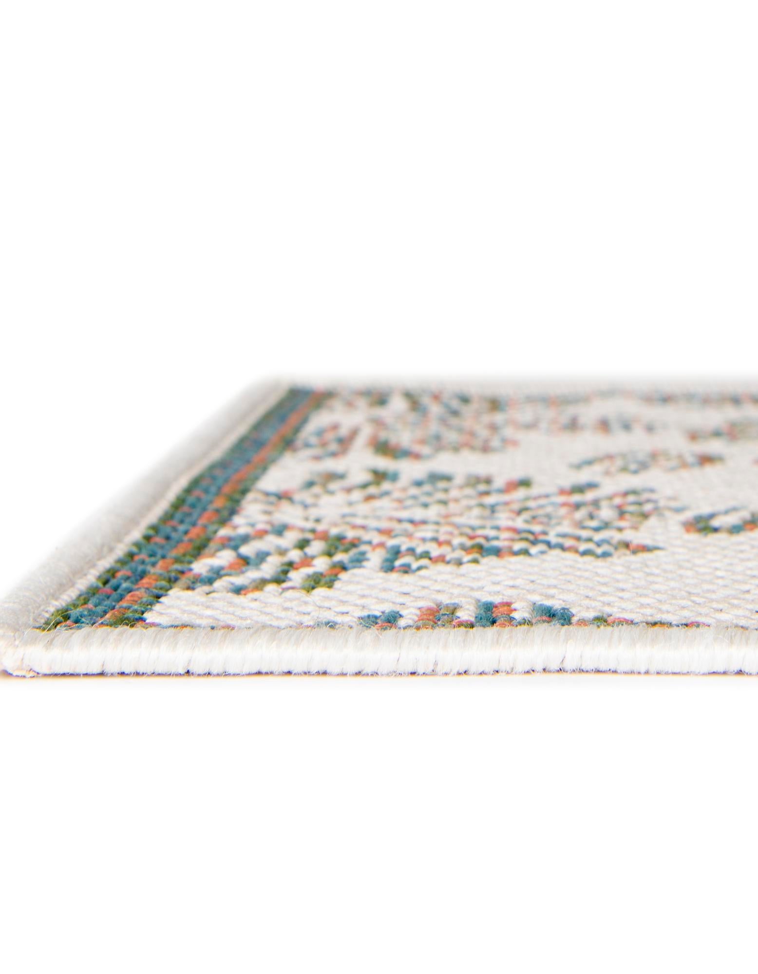 10' x 10' Easy-Clean Baja Indoor / Outdoor Square Rug