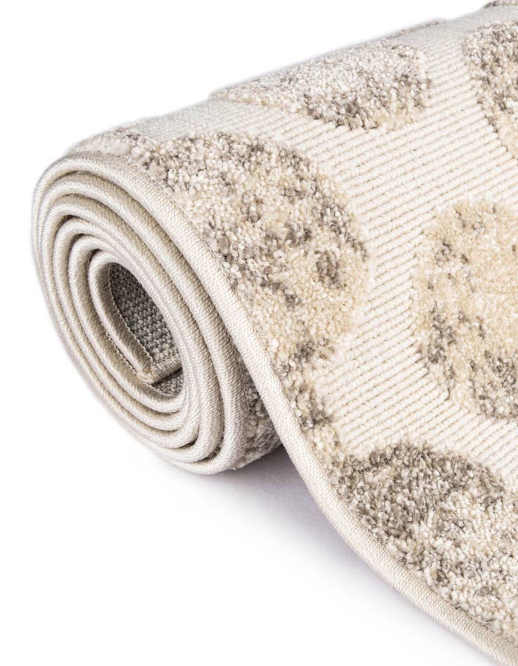 Detail image of 7' 10 x 7' 10  Washable Sabrina Soto Indoor / Outdoor Square Rug