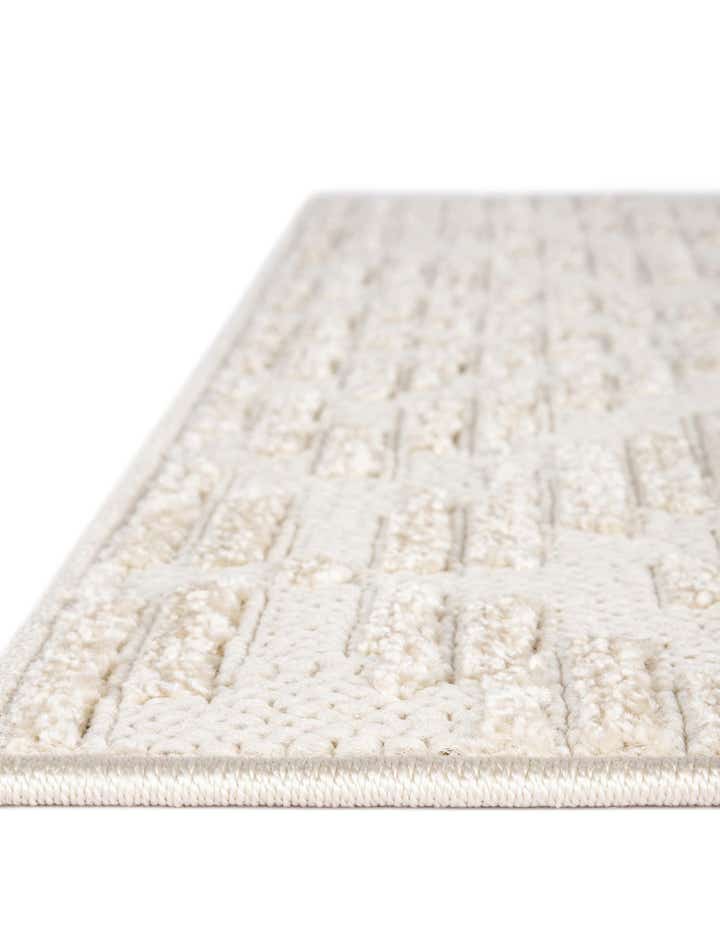 7' 10 x 7' 10 Easy-Clean Sabrina Soto Indoor / Outdoor Square Rug