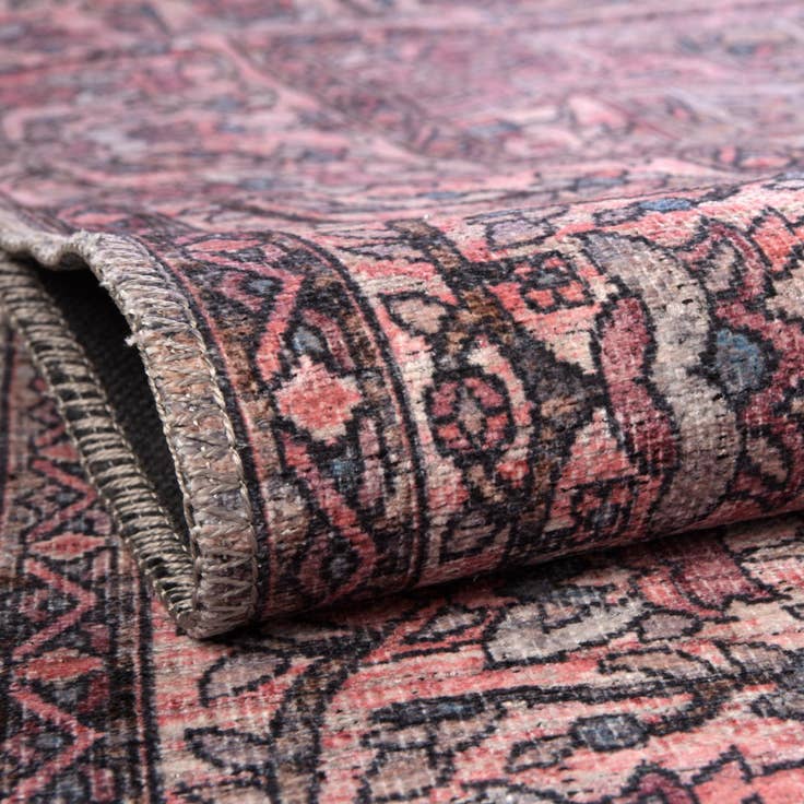 Detail image of 7' 10 x 10' Washable Mangata Rug