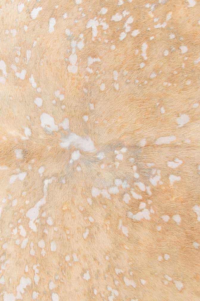 6' 5 x 6' 11 Cowhide Leather Freeform Rug