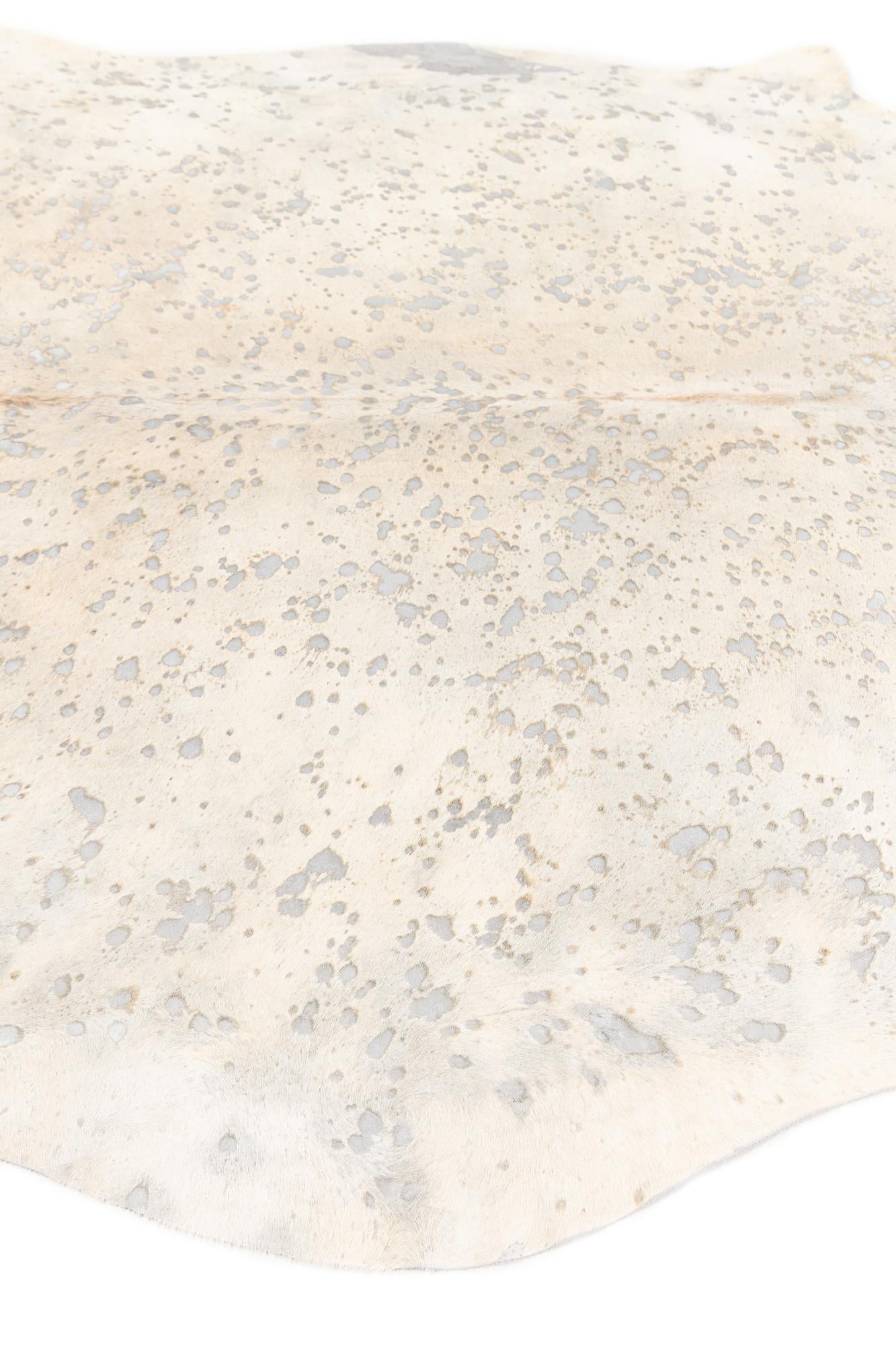 205cm x 230cm Cowhide Leather Alfombra Freeform