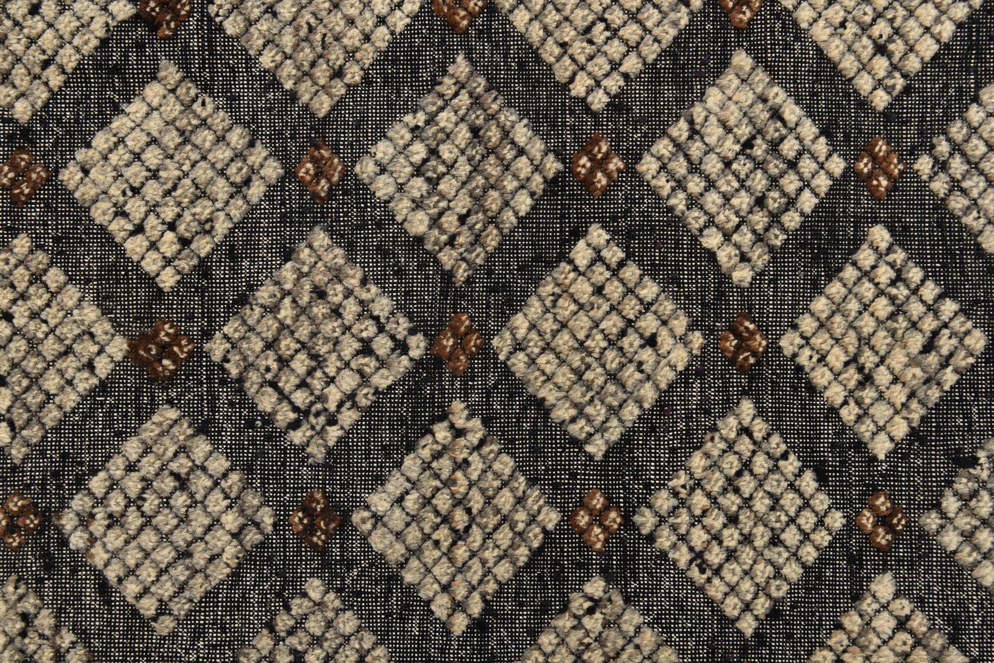 5' 7 x 7' 9 Hand Knotted Darya Wool Rug