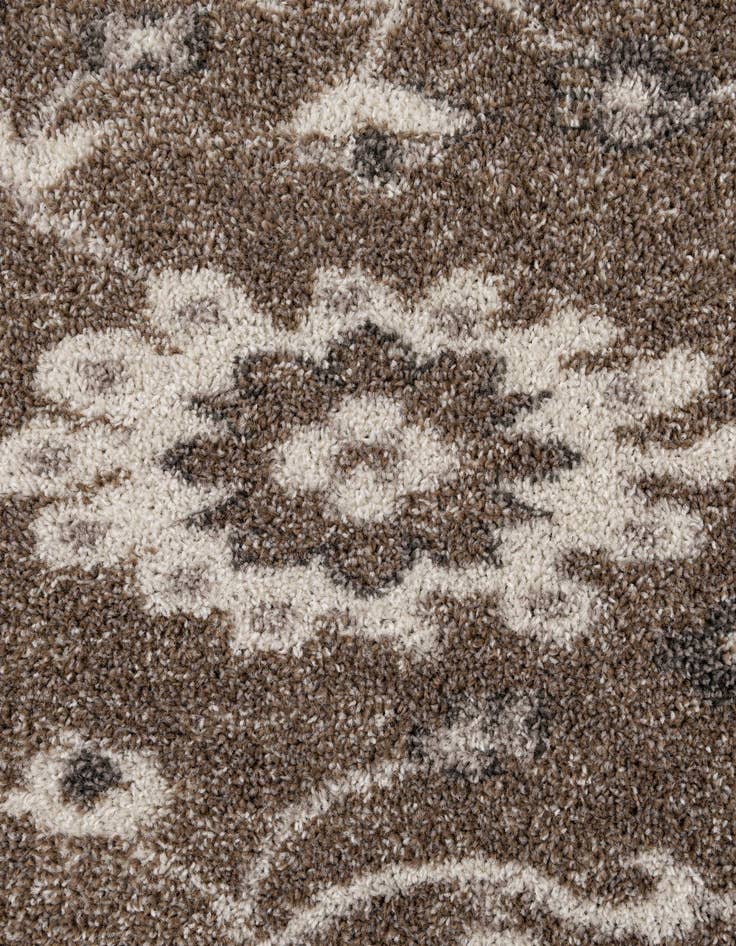 Detail image of 8' x 10' Carrington Rug