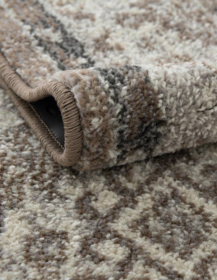 Detail image of 2' x 6' Carrington Runner Rug