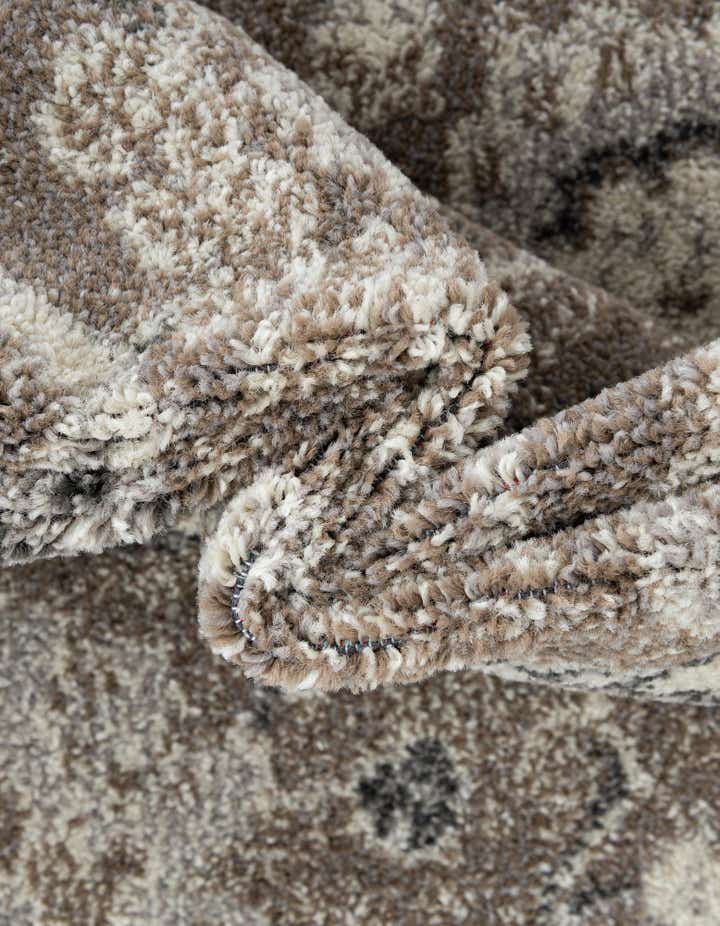 7' 10 x 7' 10 Madeline Square Rug