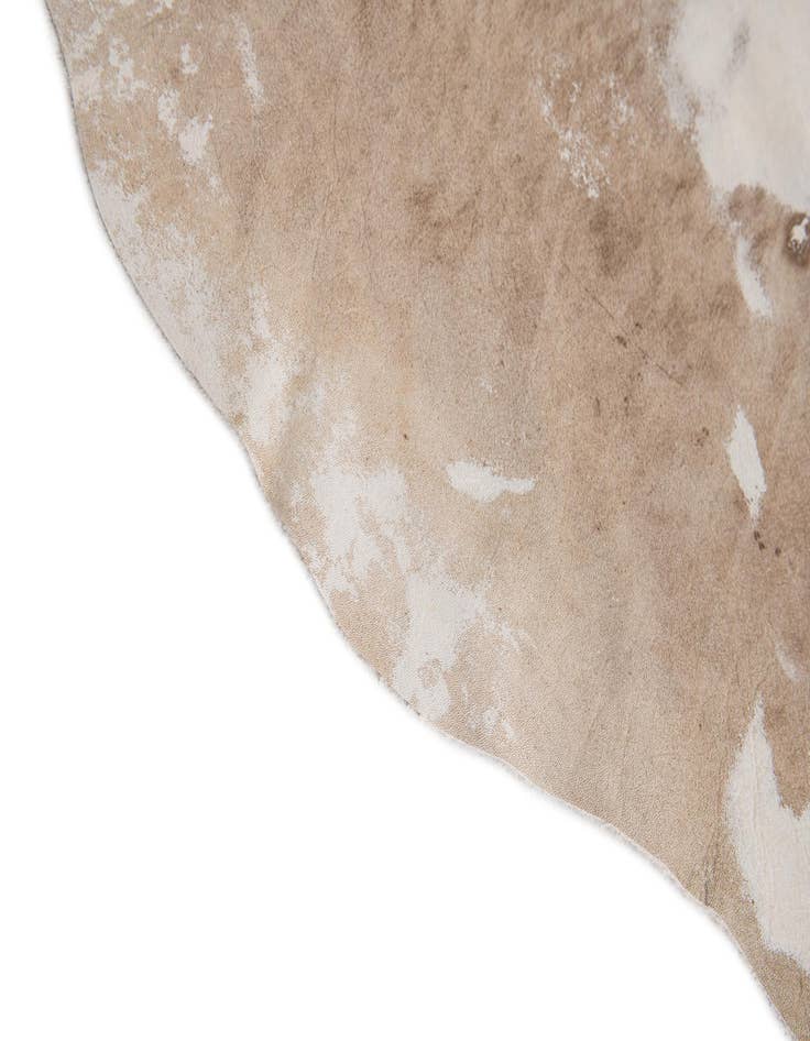 Detail image of 6' 5 x 6' 10 Cowhide Leather Freeform Rug