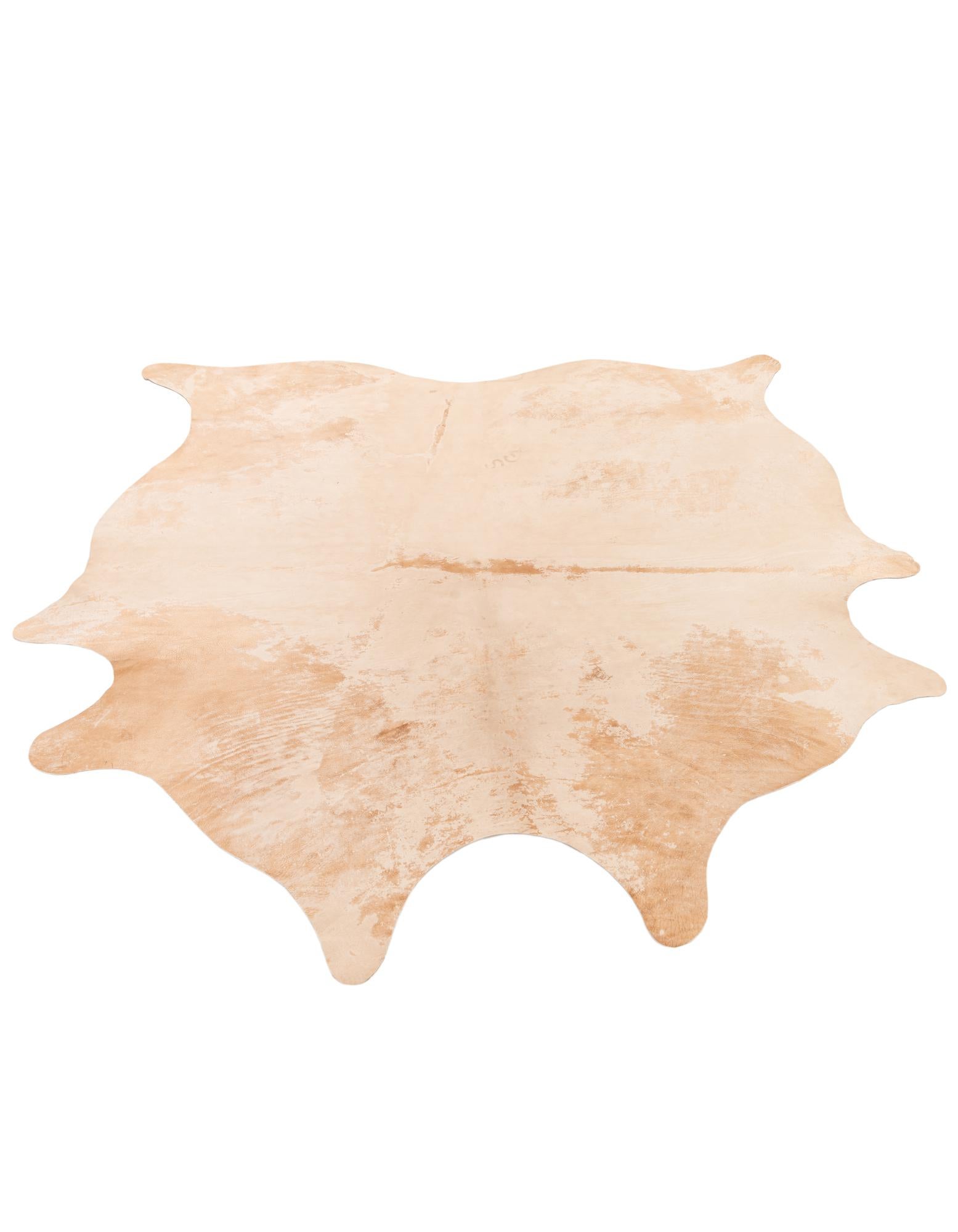 6' 5 x 7' Cowhide Leather Freeform Rug