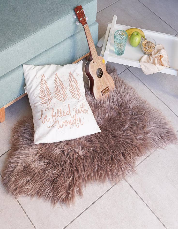 Detail image of 3' 3 x 6' Natural Sheepskin Freeform Rug