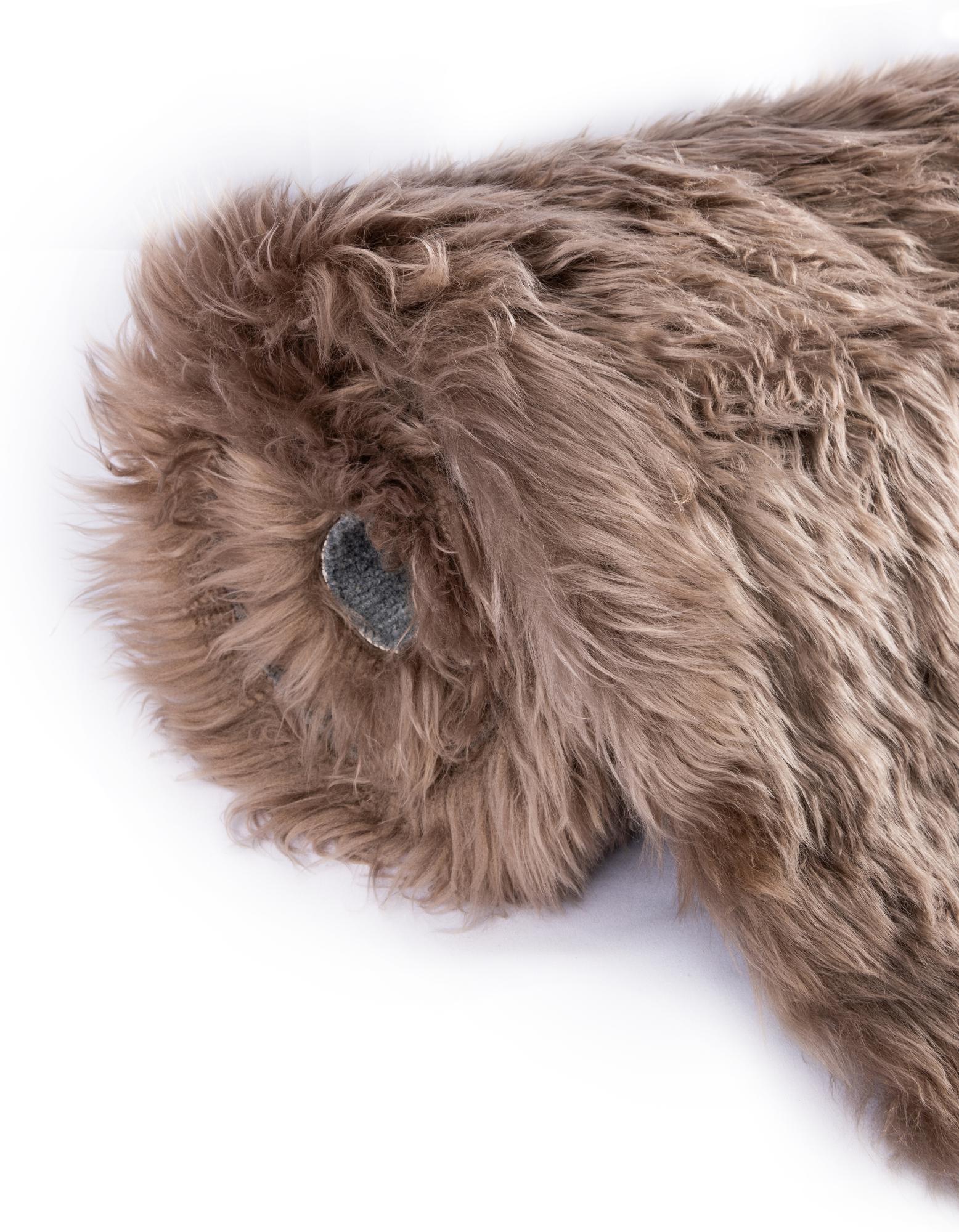 1' 10 x 6' Natural Sheepskin Freeform Rug