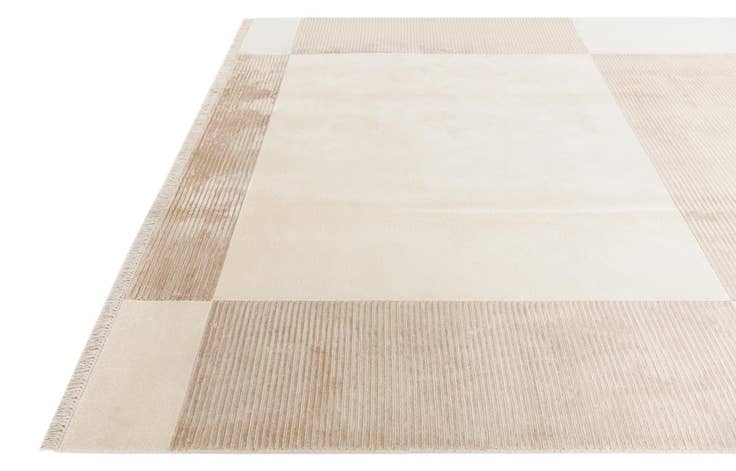 Detail image of 6' 6 x 9' 9 Hand Knotted Darya Wool Rug