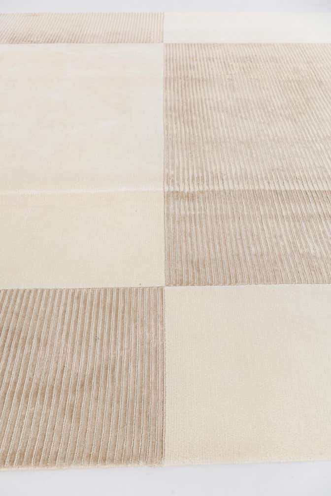 6' 6 x 9' 9 Hand Knotted Darya Wool Rug