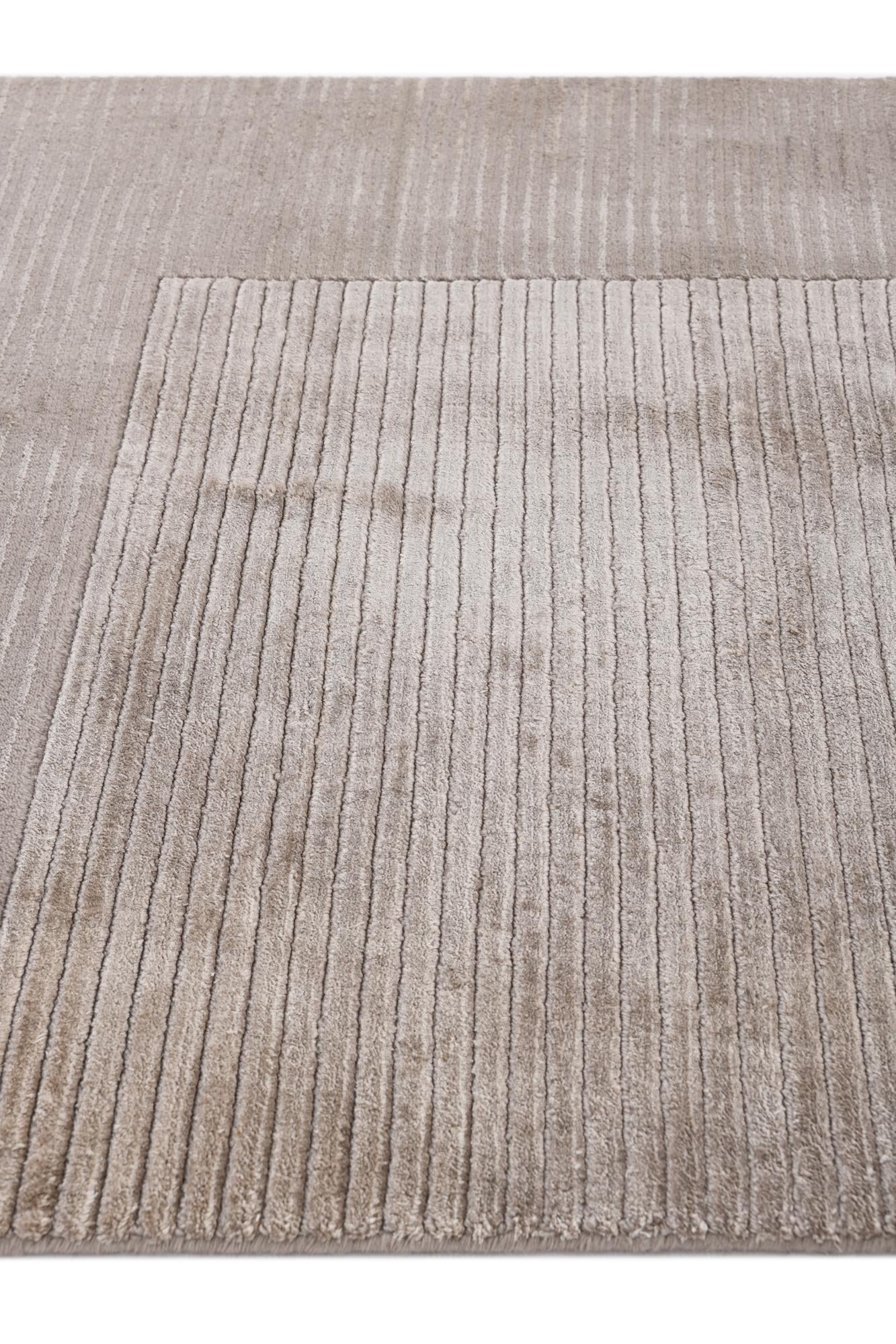 2' 6 x 2' 7 Hand Knotted Darya Wool Square Rug