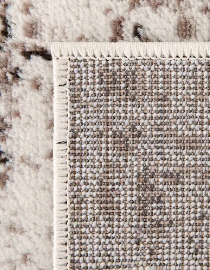 Detail image of 4' 1 x 4' 1 Monaco Octagon Rug