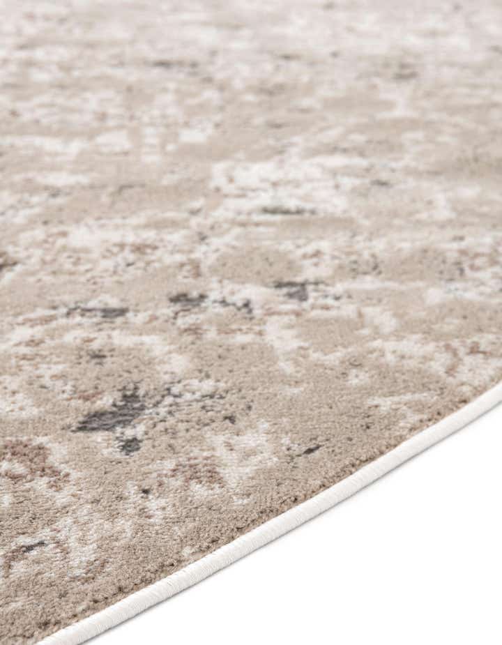 5' 3 x 8' Oregon Oval Rug