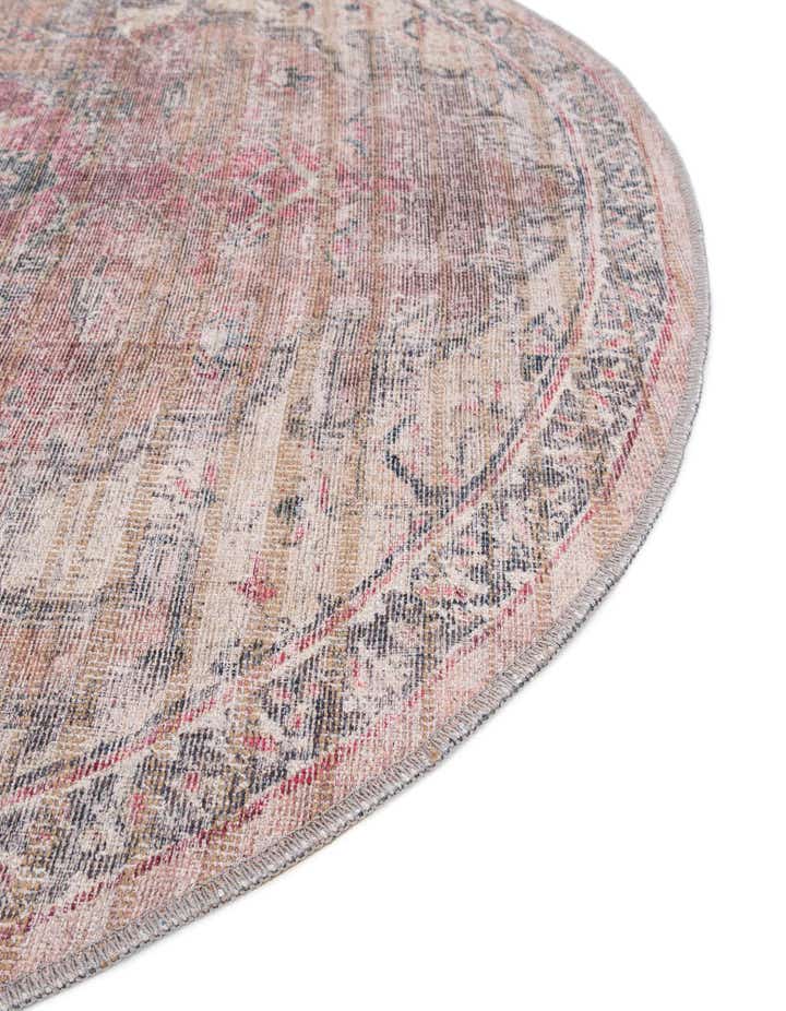 5' 3 x 5' 3 Washable Nostalgia Round Rug