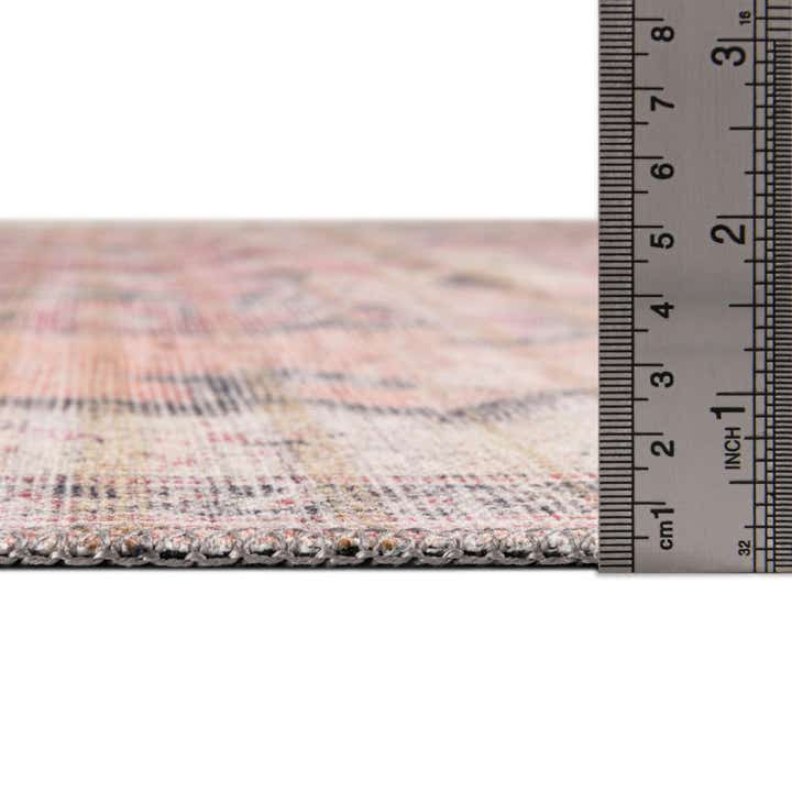 2' 7 x 16' 5 Washable Nostalgia Runner Rug