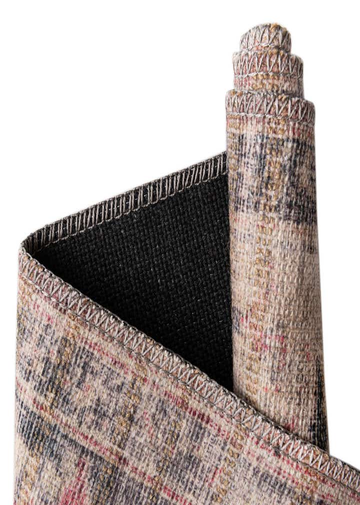 2' 7 x 16' 5 Washable Nostalgia Runner Rug