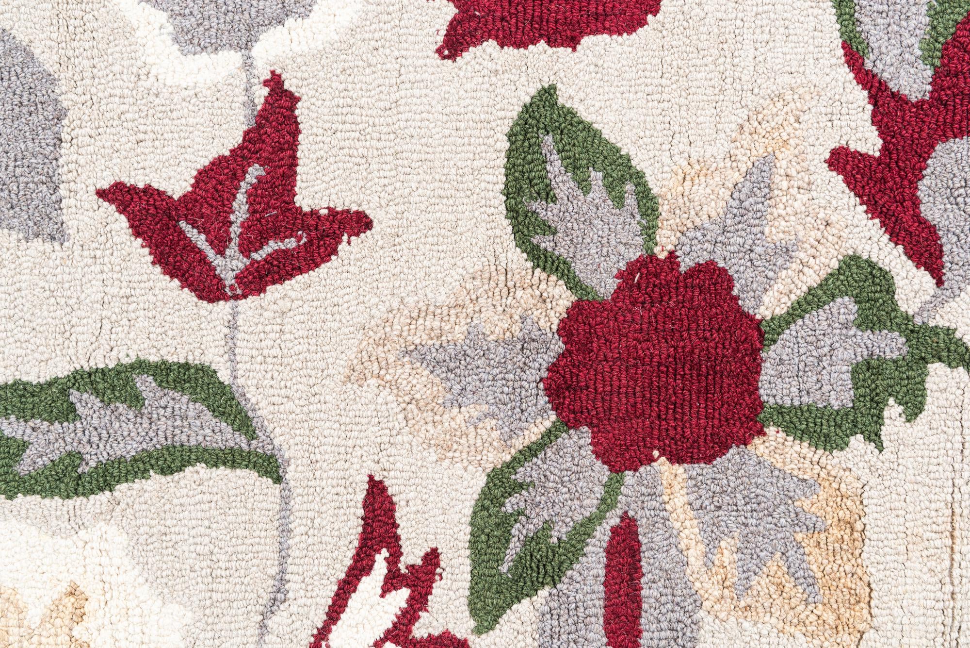 3' x 5' Agra Rug