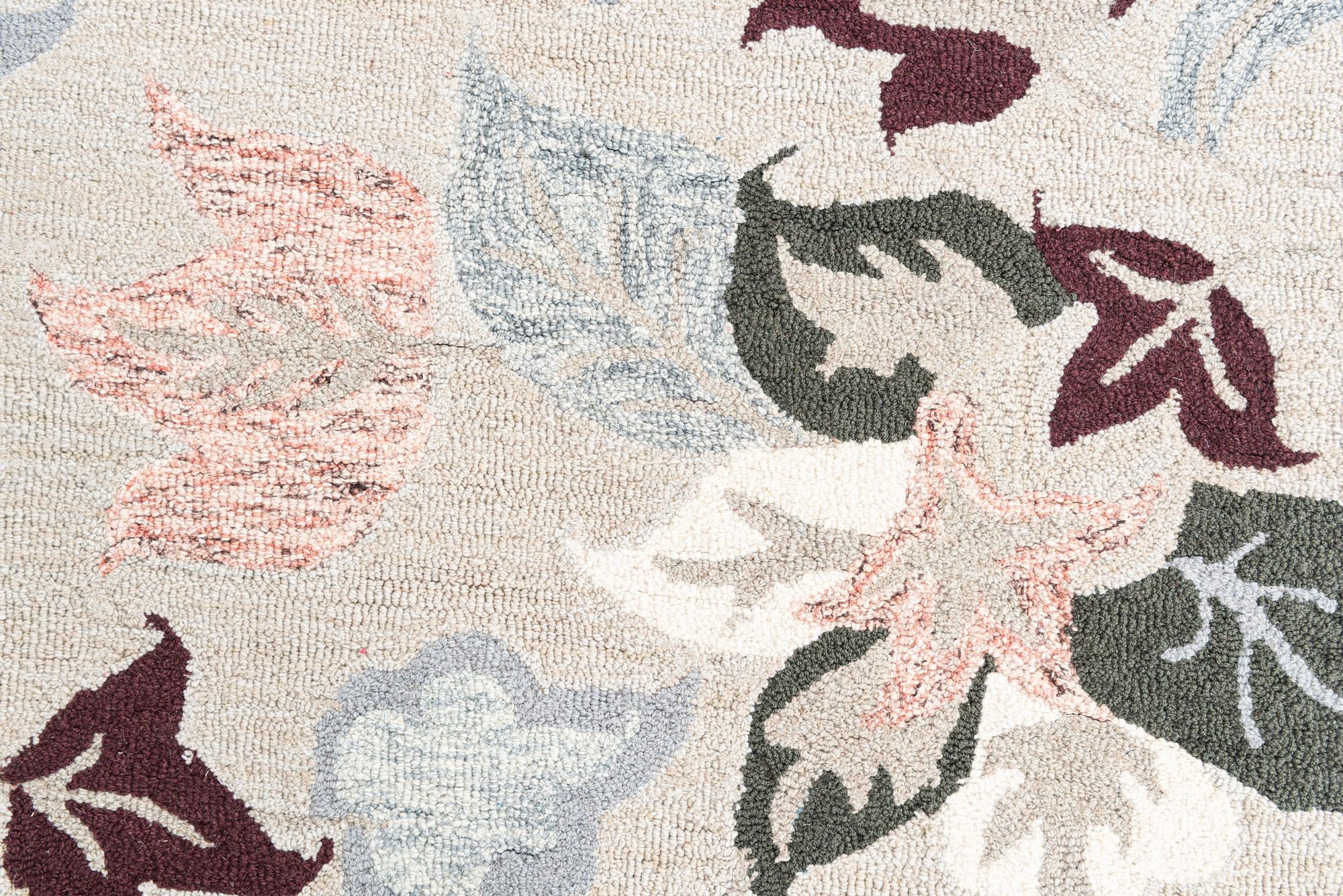 4' x 6' Agra Rug