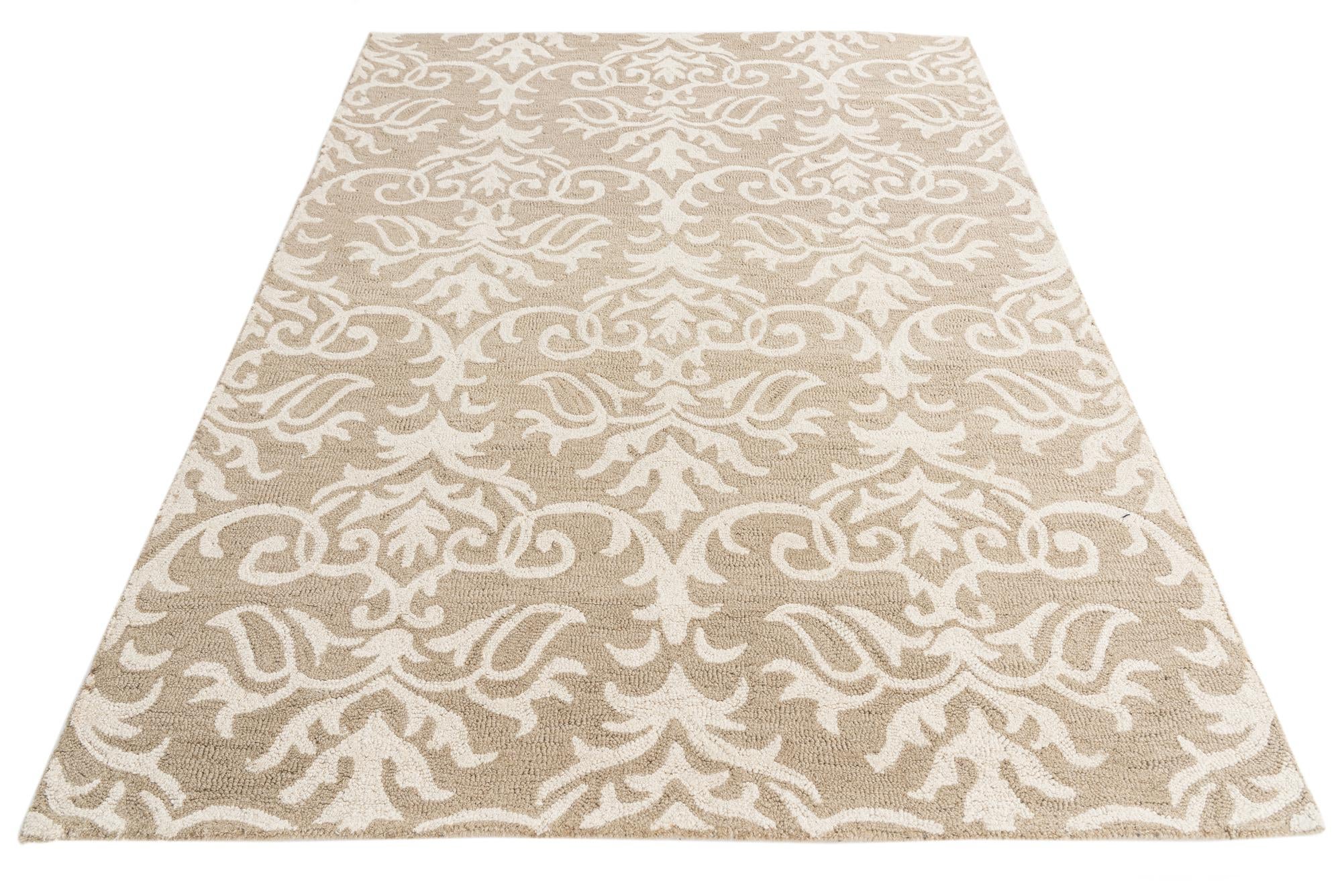 5' x 6' 10 Agra Rug