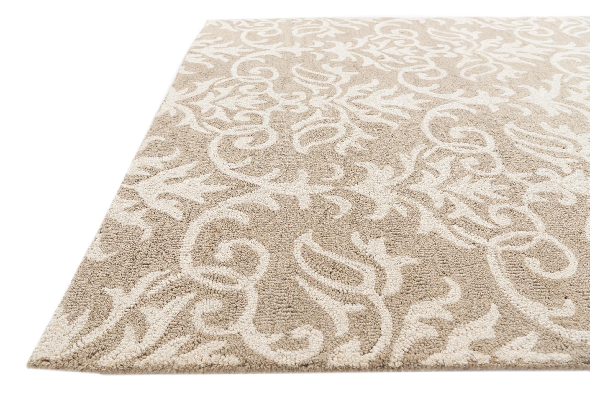 5' x 6' 10 Agra Rug