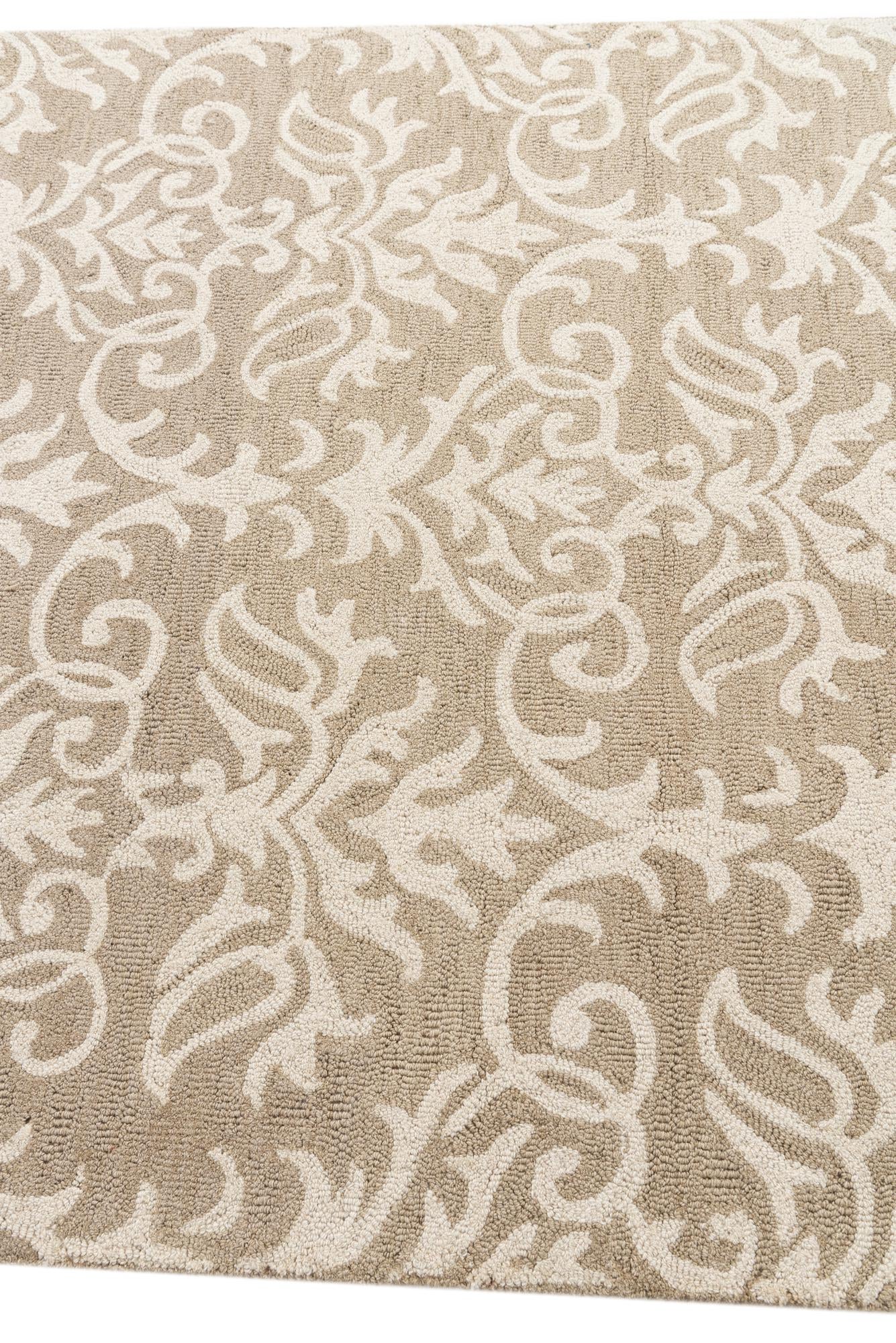 5' x 6' 10 Agra Rug