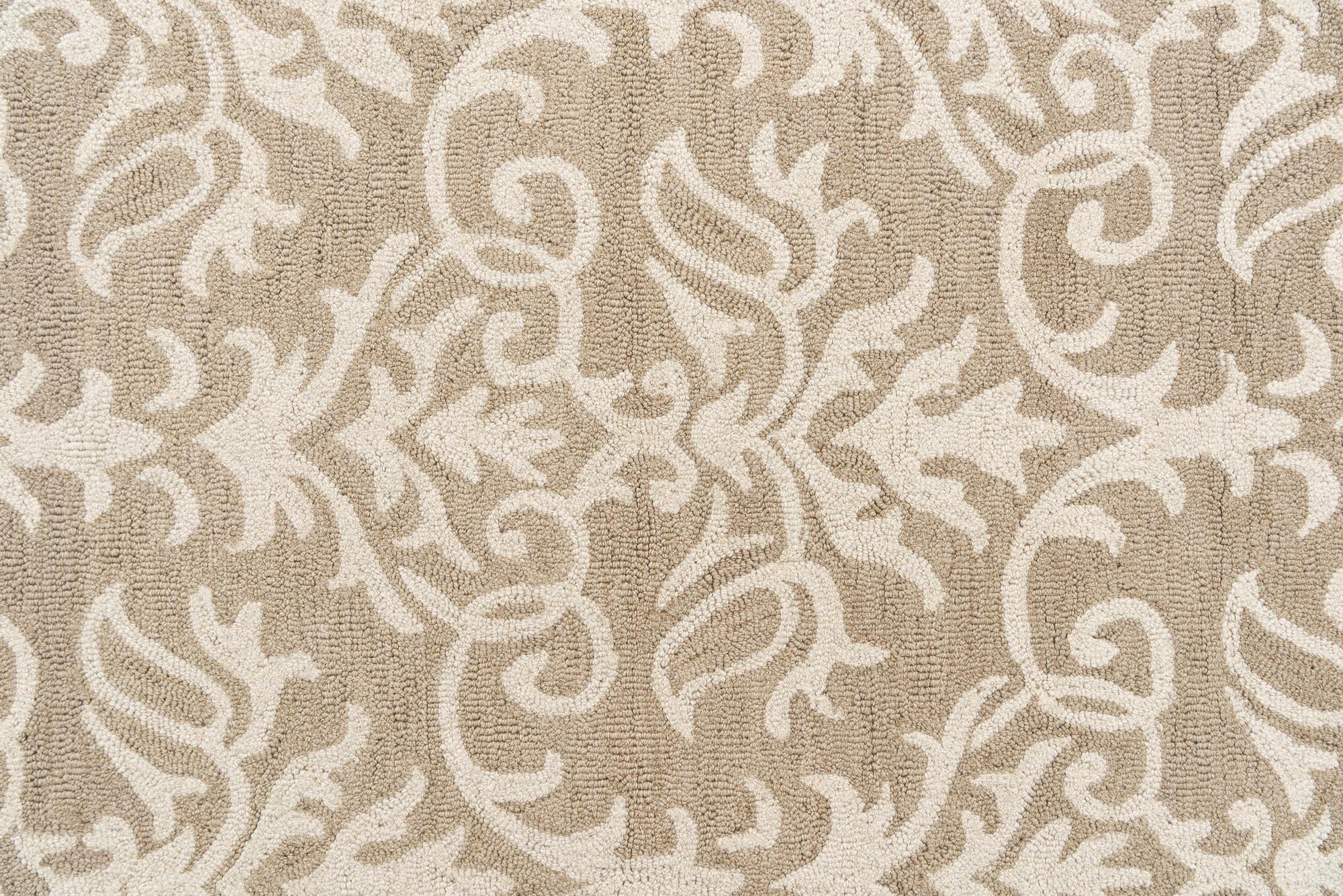 5' x 6' 10 Agra Rug