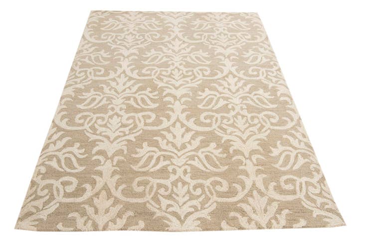Detail image of 5' 1 x 7' Agra Rug