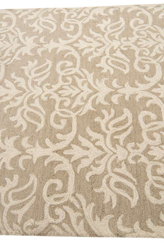 5' 1 x 7' Agra Rug
