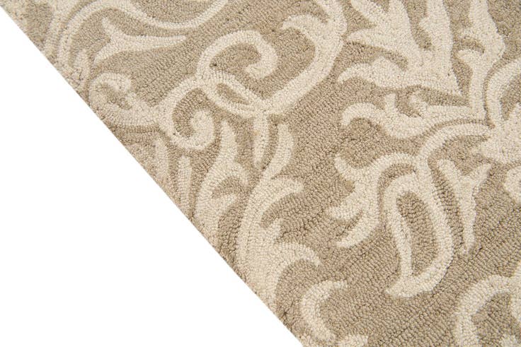 Detail image of 5' 1 x 7' Agra Rug