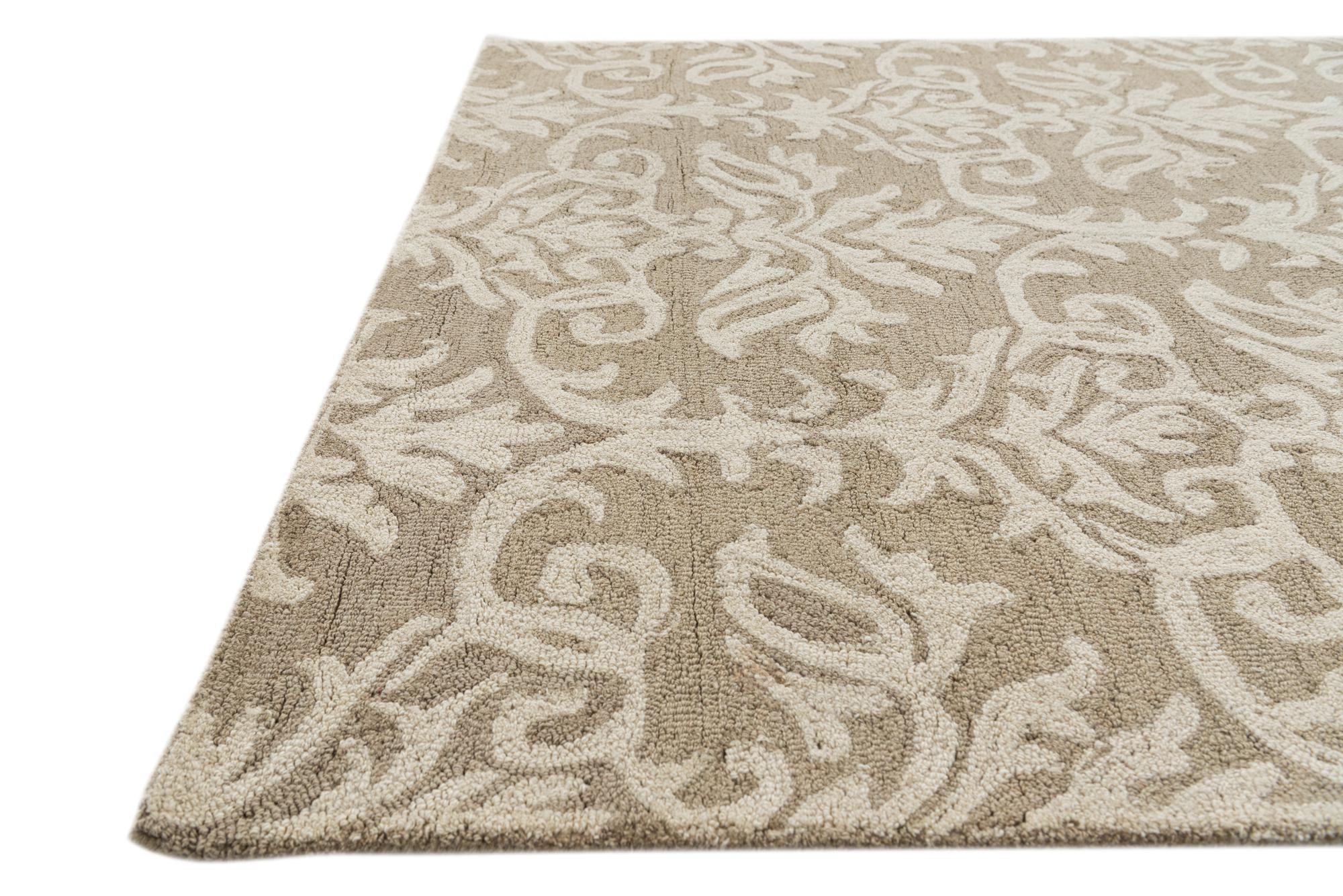 5' x 6' 10 Agra Rug