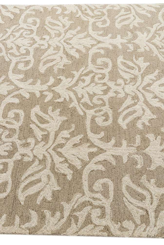 5' x 6' 10 Agra Rug