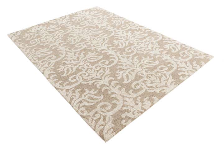 5' x 7' Agra Rug