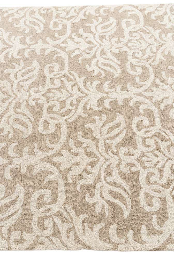5' x 7' Agra Rug
